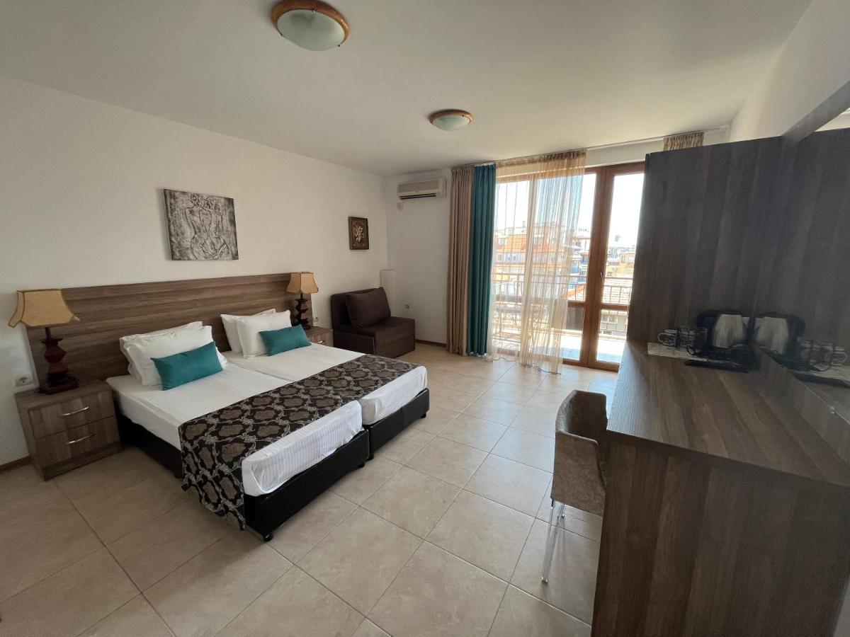 Time Out Hotel Sozopol Exterior photo